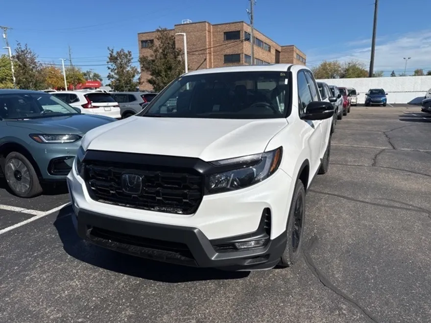 2026 Honda Ridgeline Black Edition photo 1