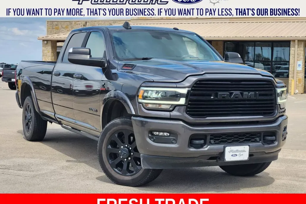 2022 Ram 3500 Laramie photo 1