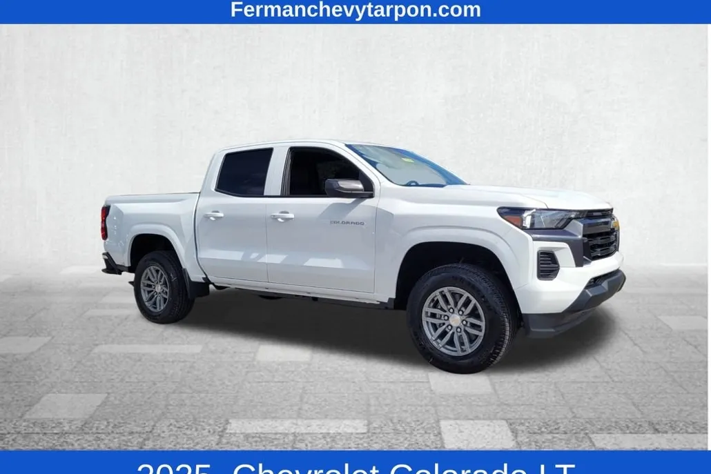 2025 Chevrolet Colorado Work Truck LT photo 1