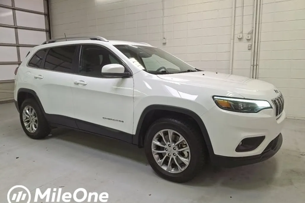 2021 Jeep Cherokee Latitude Lux photo 1