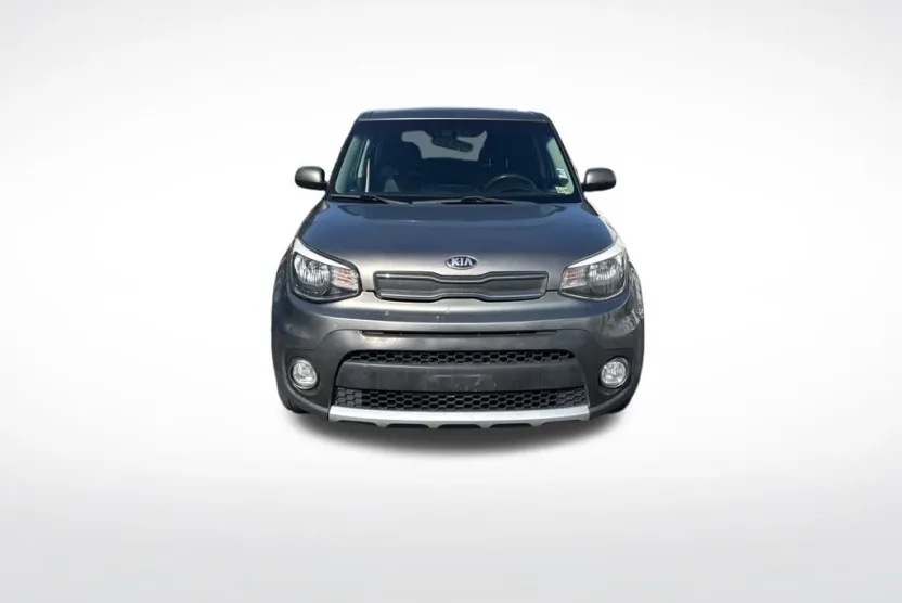 2017 Kia Soul Plus photo 1