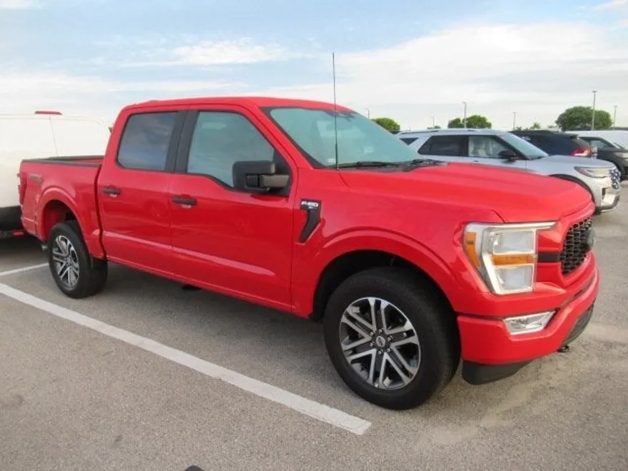 2022 Ford F-150 XL photo 1