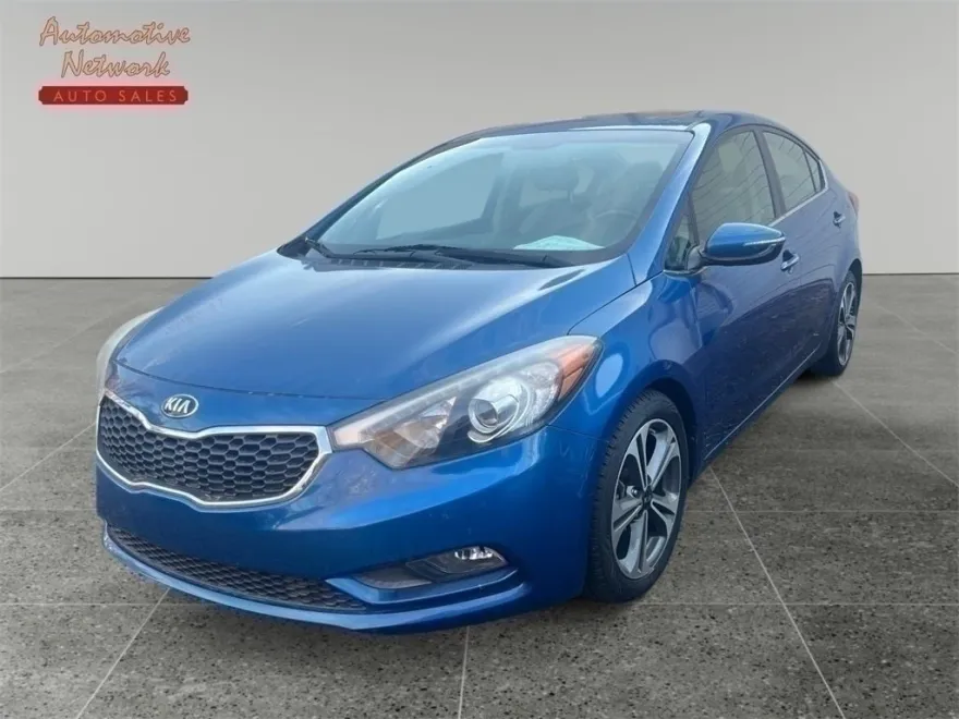 2015 Kia Forte EX photo 1