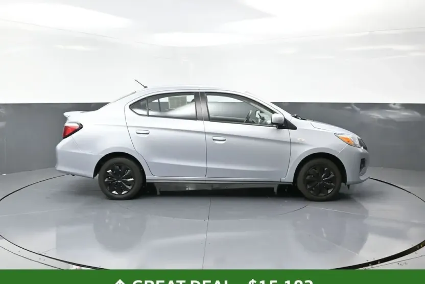 2024 Mitsubishi Mirage G4 ES photo 1