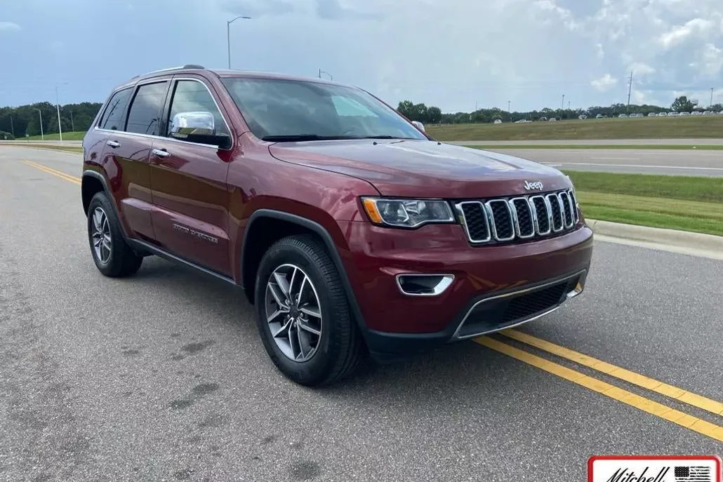 2021 Jeep Grand Cherokee Limited photo 1