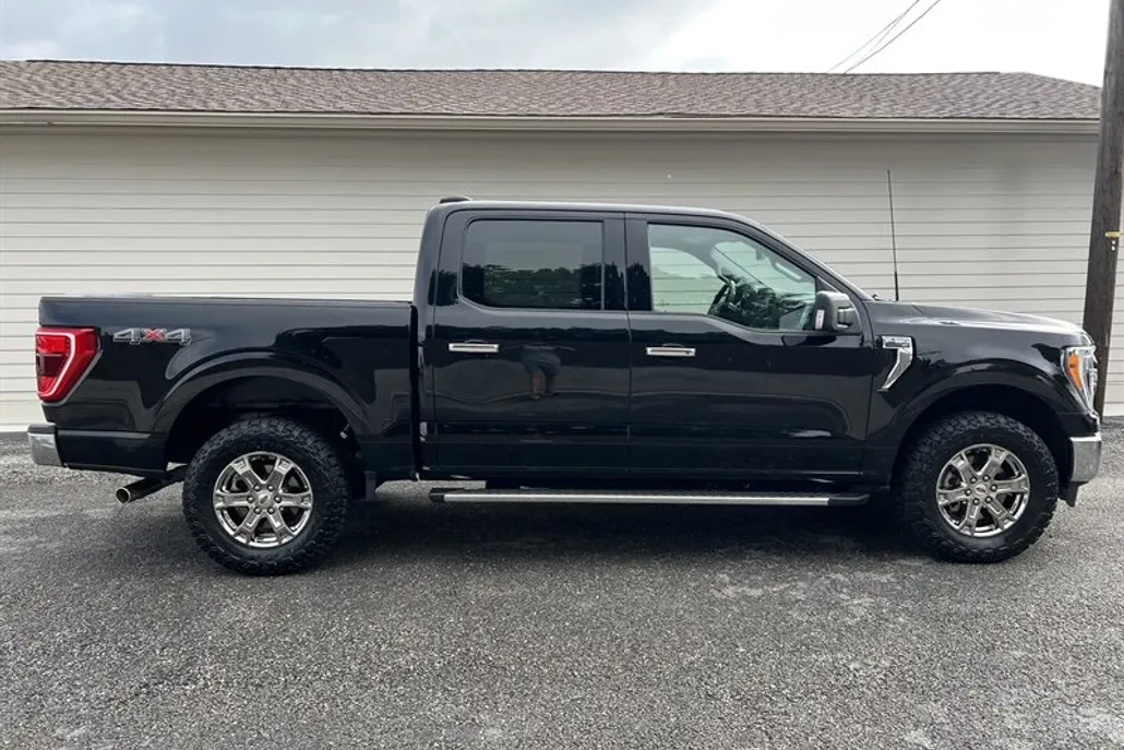 2022 Ford F-150 XLT photo 1