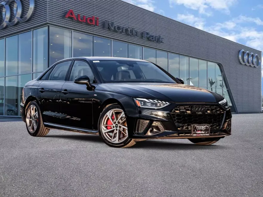 2023 Audi A4 S line Quattro Prestige photo 1