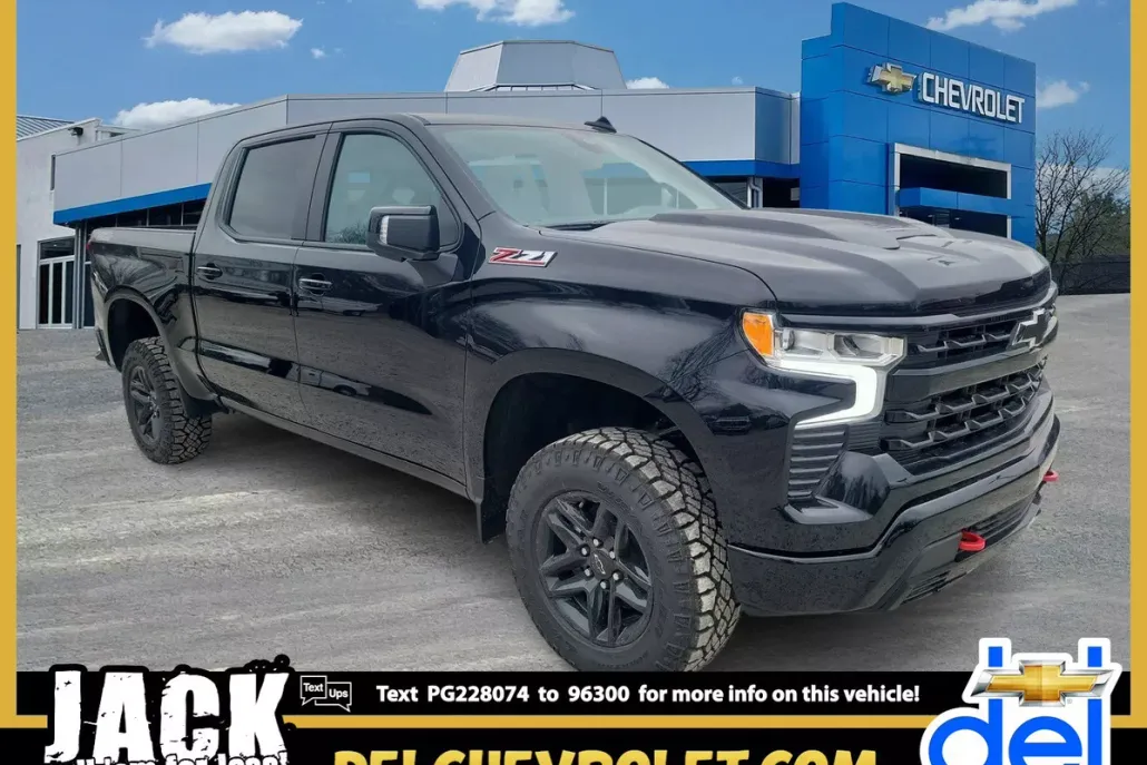 2023 Chevrolet Silverado 1500 LT Trail Boss photo 1