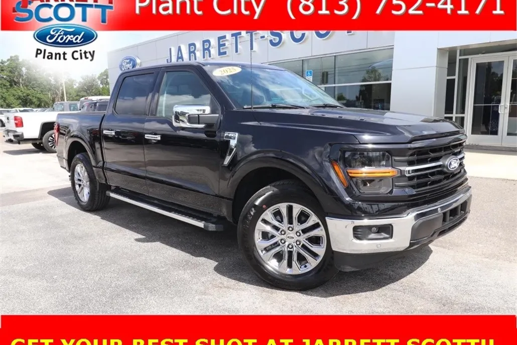 2025 Ford F-150 XLT photo 1