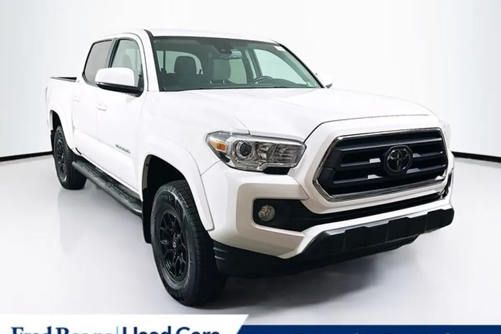 2022 Toyota Tacoma SR5 photo 1