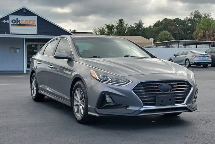 2018 Hyundai Sonata SE photo 1