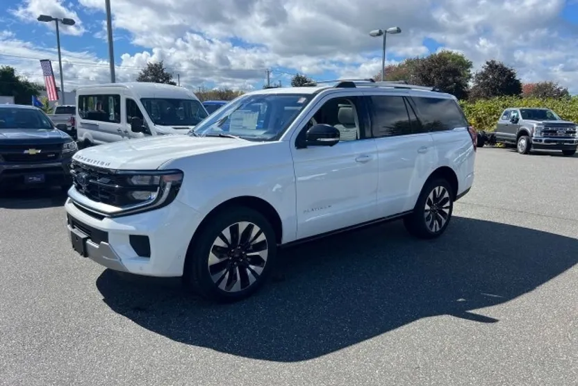 2025 Ford Expedition Platinum photo 1