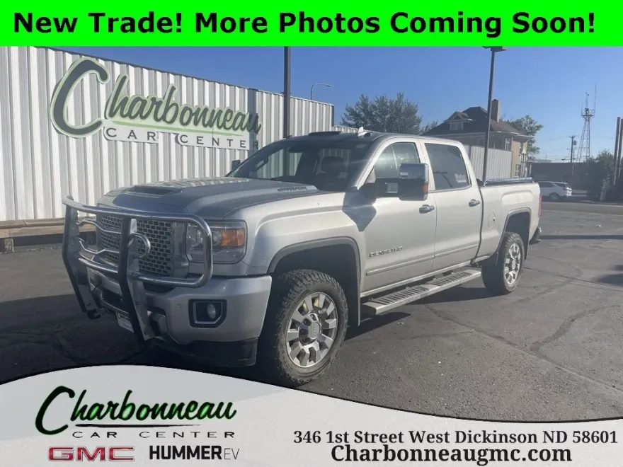 2017 Gmc Sierra 2500 HD Denali photo 1