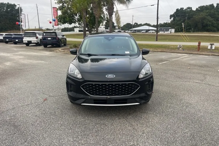 2020 Ford Escape SE photo 1