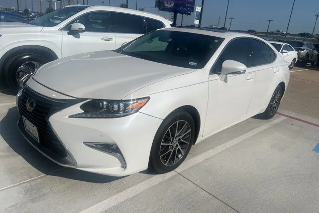 2018 Lexus ES 350 photo 1