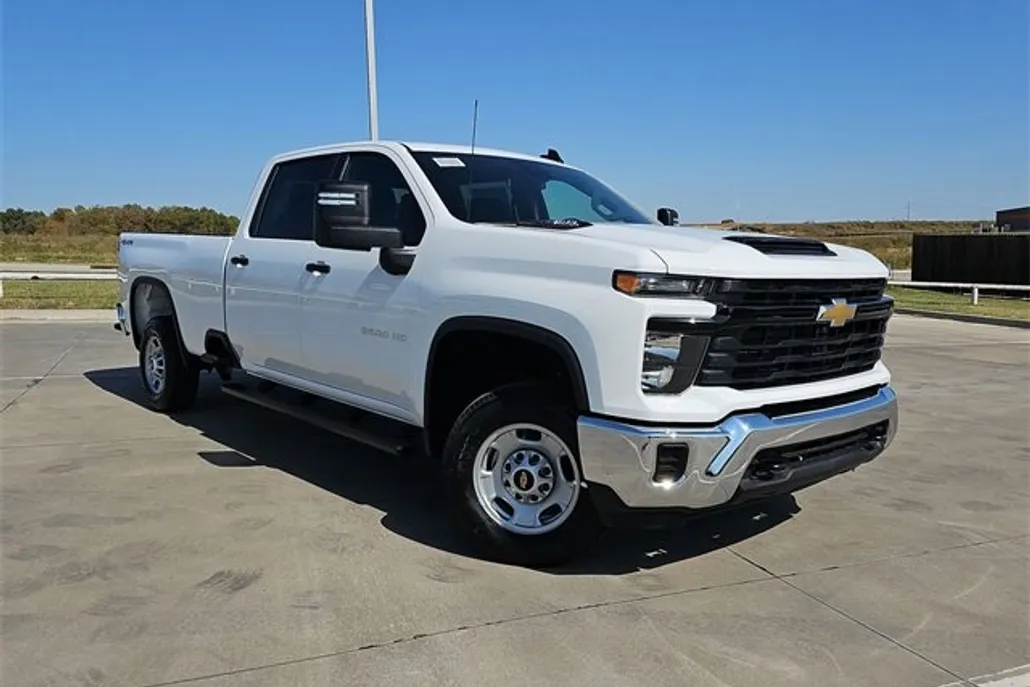 2025 Chevrolet Silverado 2500HD photo 1