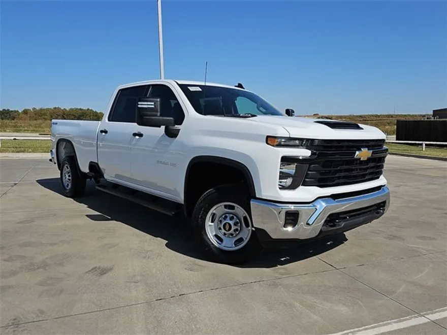 2025 Chevrolet Silverado 2500HD photo 1