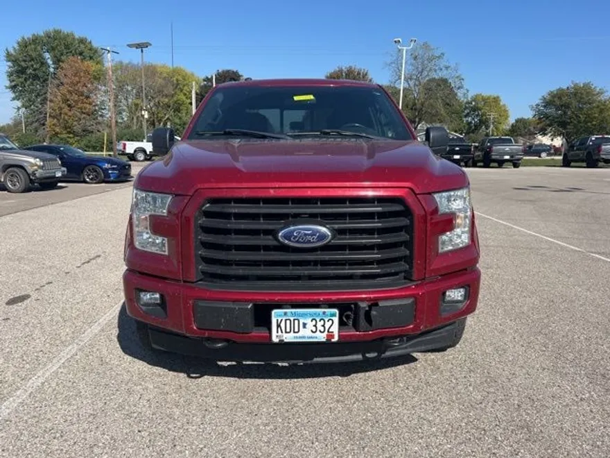 2017 Ford F-150 XLT photo 1