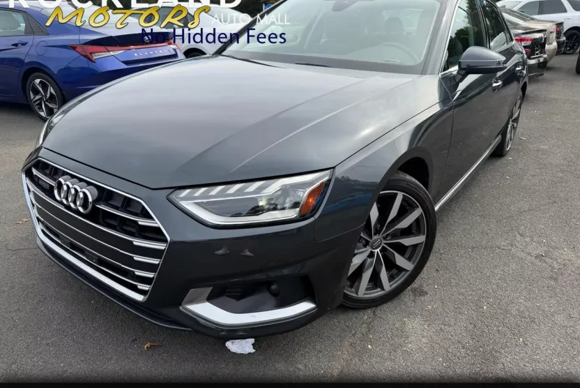 2021 Audi A4 Premium Plus 40 TFSI Quattro photo 1