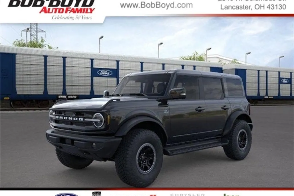 2025 Ford Bronco Outer Banks photo 1