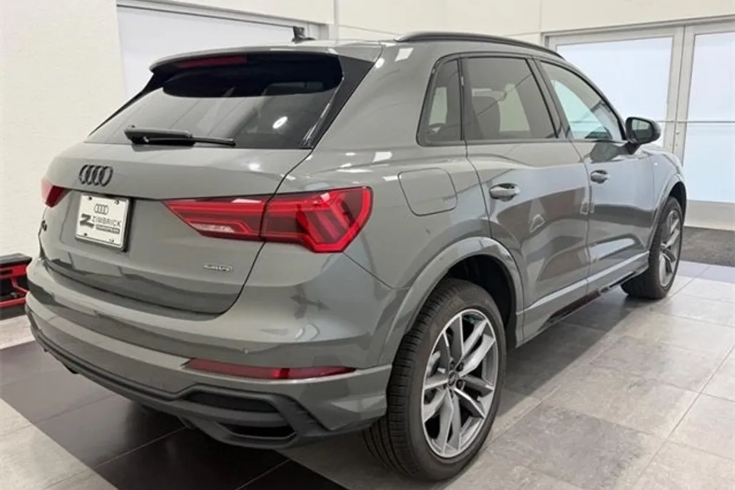 2025 Audi Q3 Premium S line photo 1