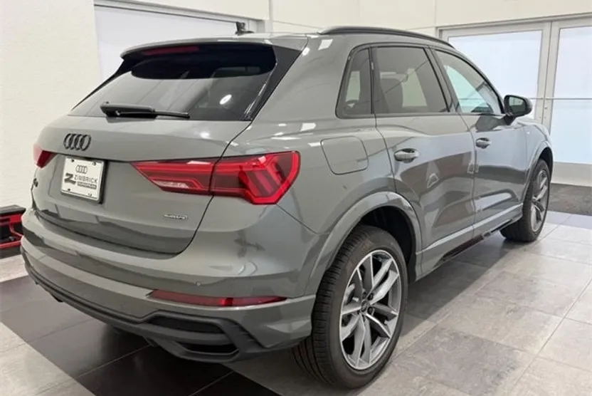 2025 Audi Q3 Premium S line photo 1