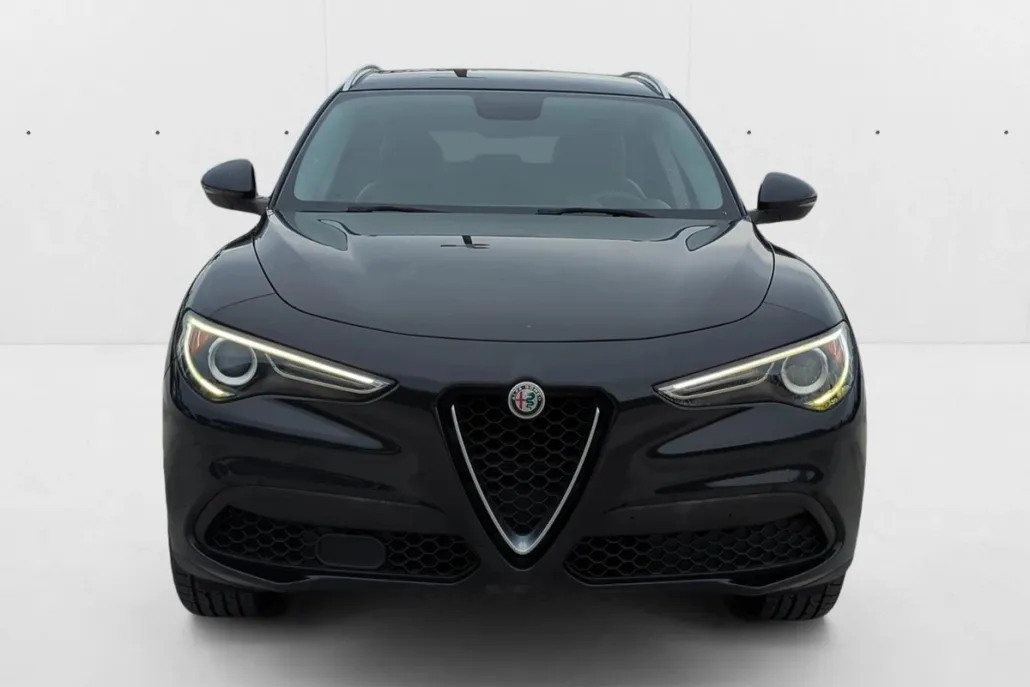 2018 Alfa Romeo Stelvio STELVIO Q4 photo 1