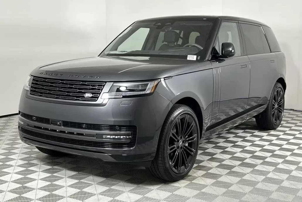 2025 Land Rover Range Rover SE photo 1