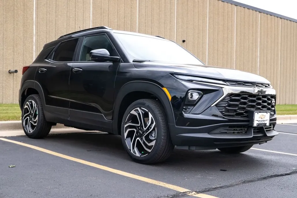 2026 Chevrolet Trailblazer RS photo 1