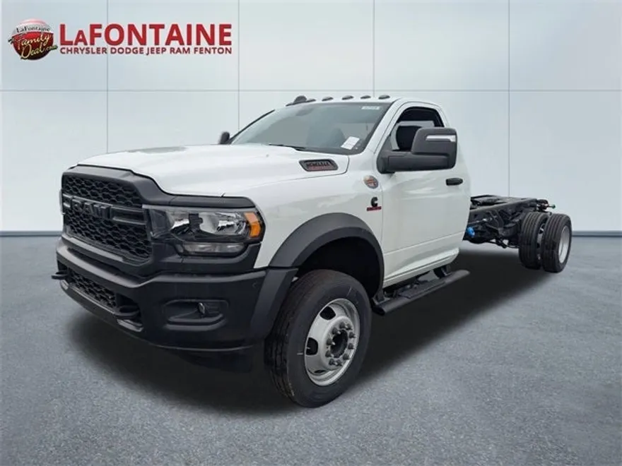 2024 Ram 5500 Tradesman photo 1