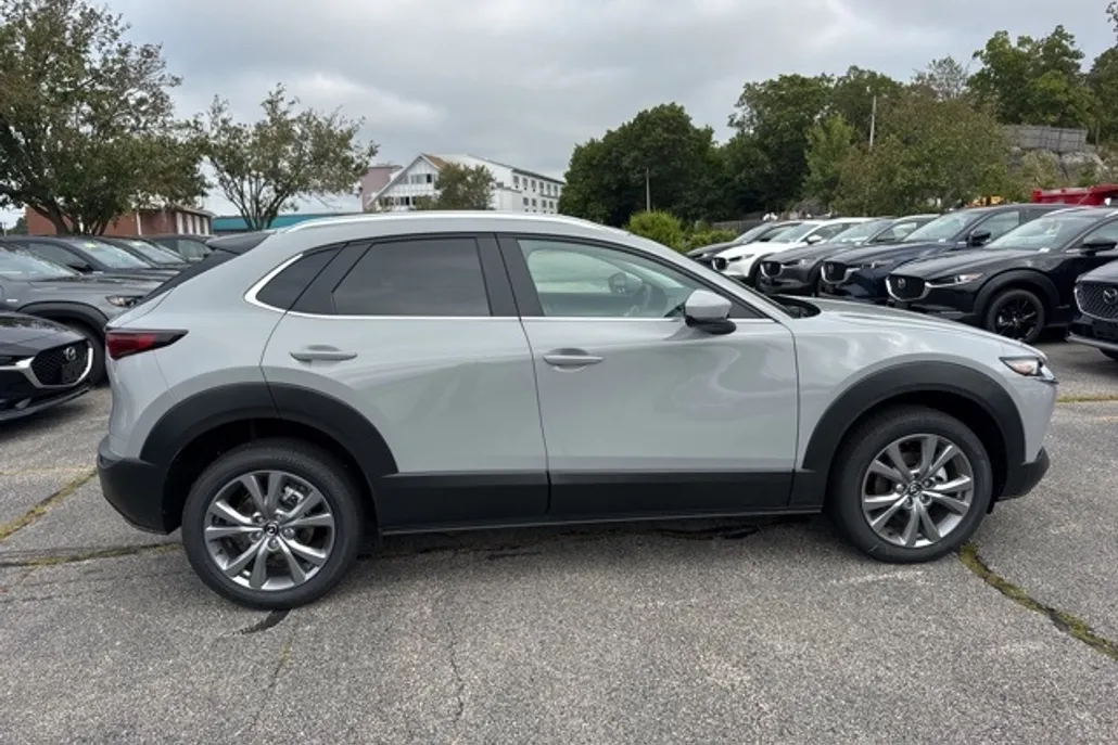 2025 Mazda CX-30 2.5 S Preferred photo 1