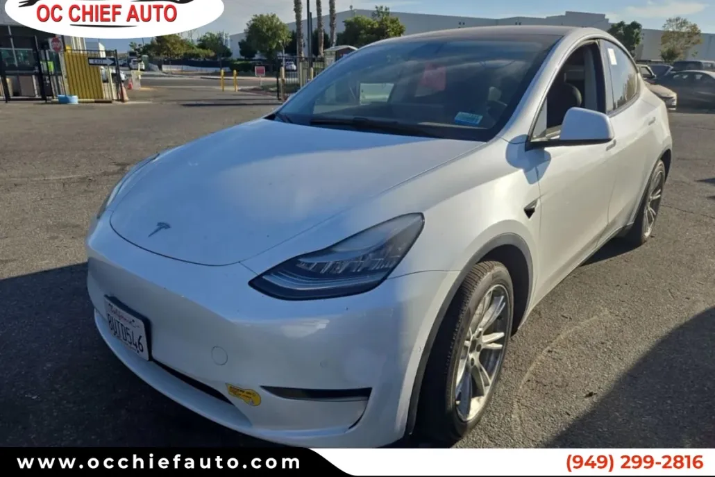 2021 Tesla Model Y Long Range photo 1