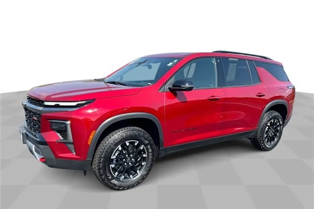 2024 Chevrolet Traverse Z71 photo 1