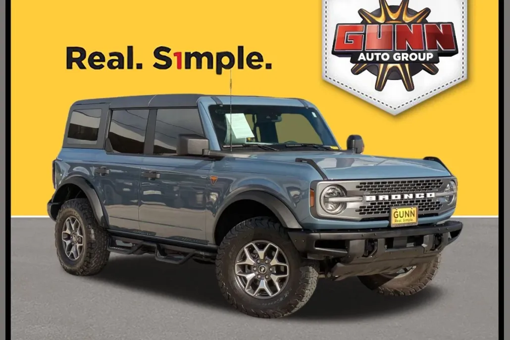 2024 Ford Bronco Badlands photo 1
