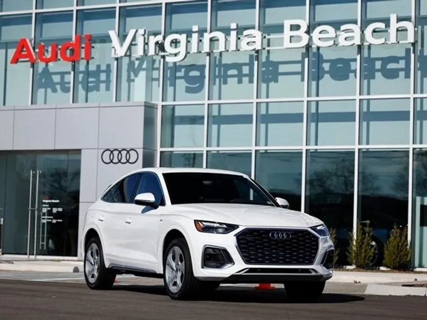 2025 Audi Q5 Sportback 45 S line Premium Plus photo 1