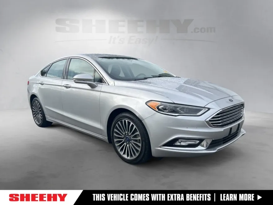 2017 Ford Fusion SE photo 1
