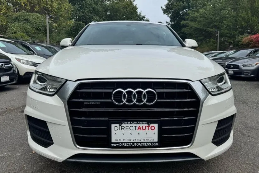 2016 Audi Q3 Premium Plus photo 1