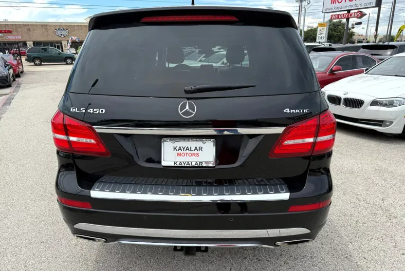 2017 Mercedes Benz GLS 450 4MATIC photo 1