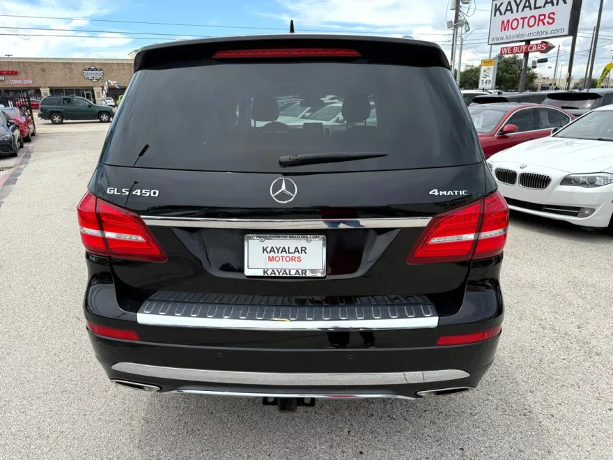 2017 Mercedes Benz GLS 450 4MATIC photo 1