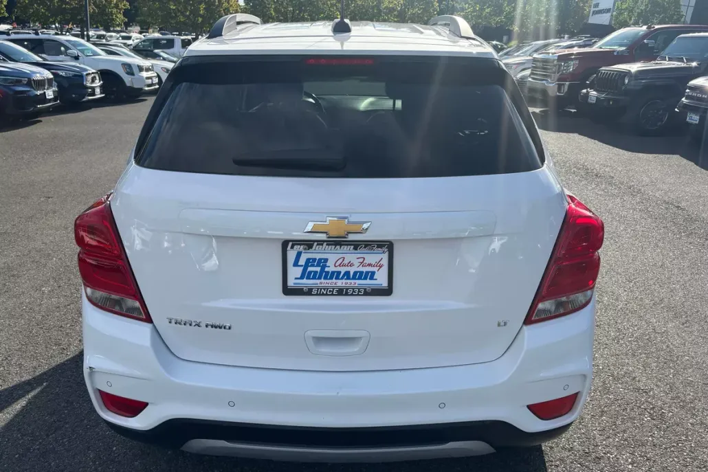 2019 Chevrolet Trax LT photo 1
