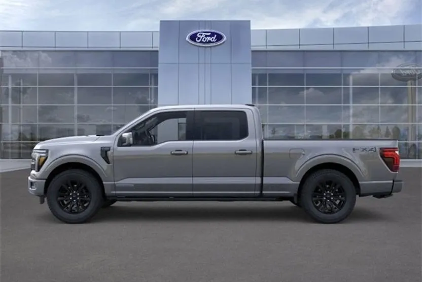 2025 Ford F-150 Platinum photo 1