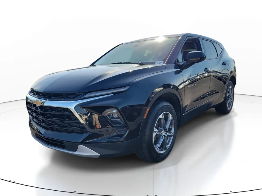 2024 Chevrolet Blazer 2LT photo 1