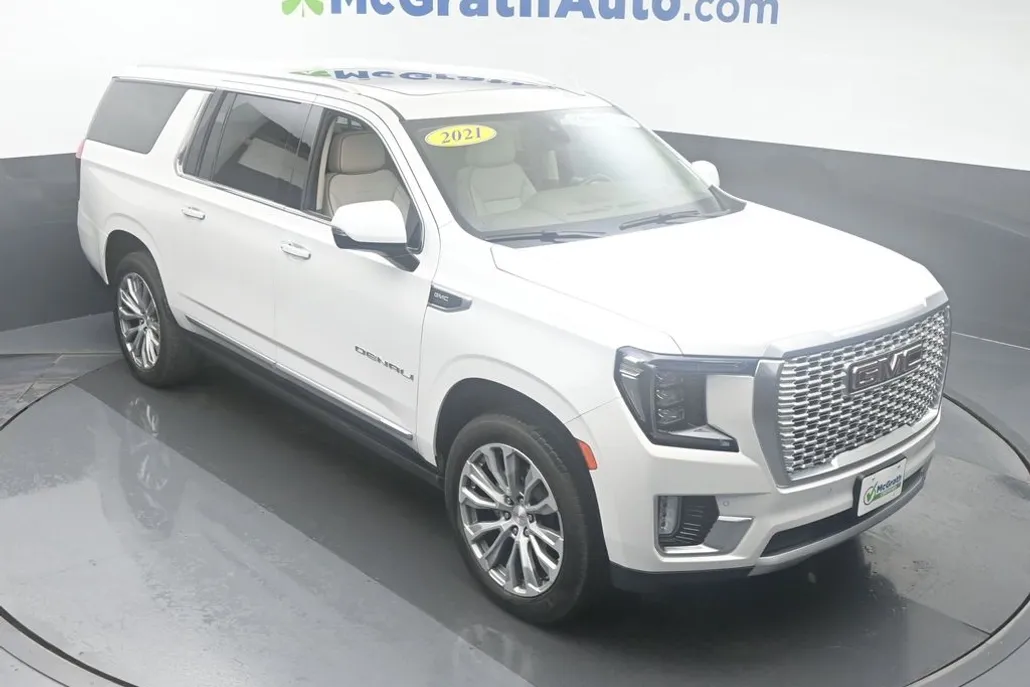 2021 Gmc Yukon XL Denali photo 1