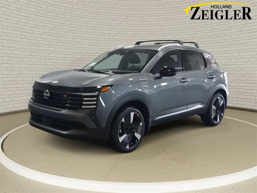 2026 Nissan Kicks SR photo 1