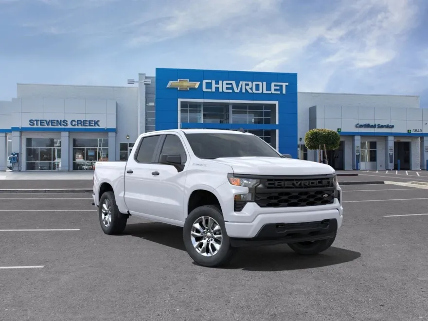 2025 Chevrolet Silverado 1500 Custom photo 1