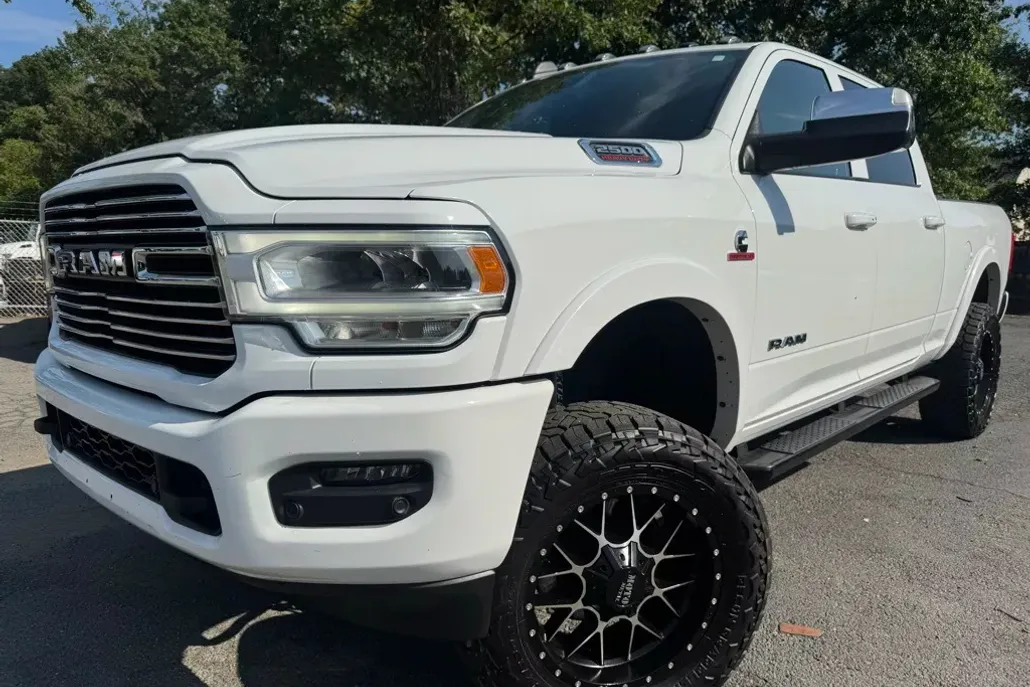 2019 Ram 2500 Laramie photo 1