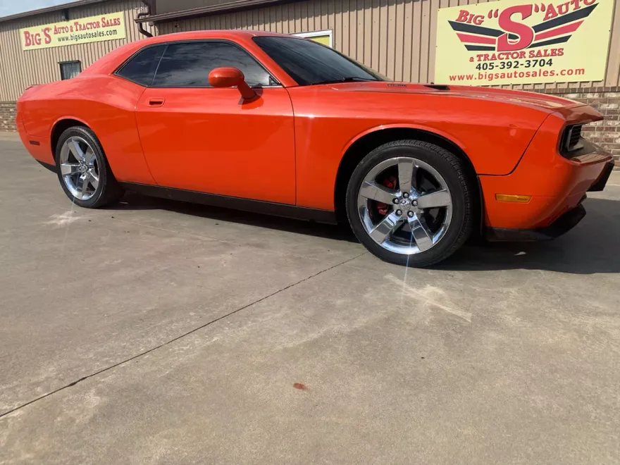 2009 Dodge Challenger R/T photo 1
