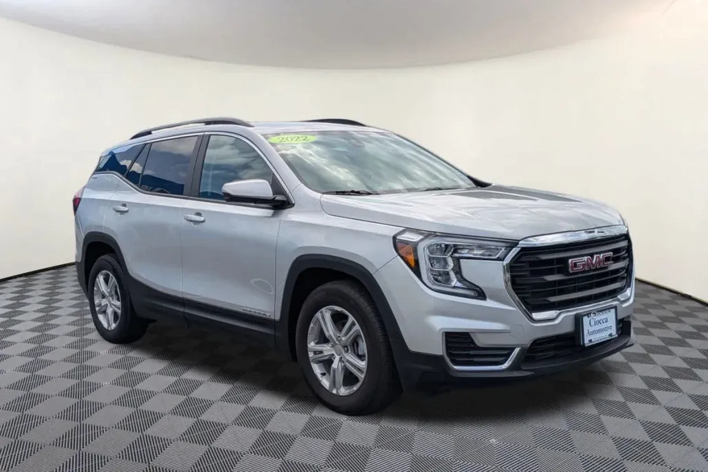 2022 Gmc Terrain SLE photo 1