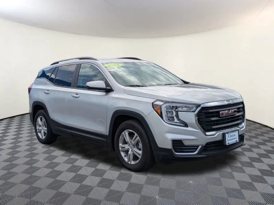 2022 Gmc Terrain SLE photo 1