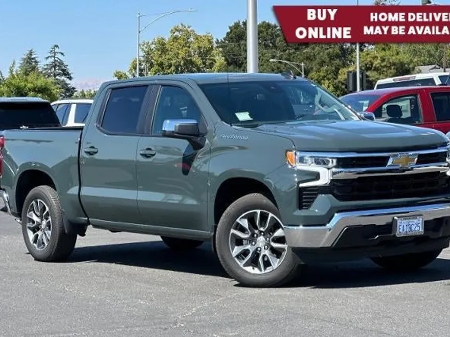2025 Chevrolet Silverado 1500 LT photo 1